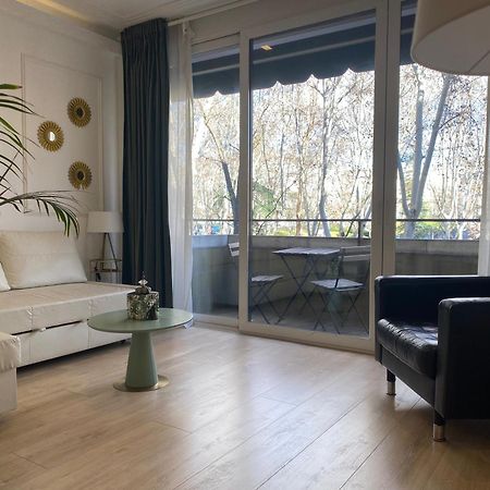 Apartament Lujoso Apto Paseo Del Prado Madryt Zewnętrze zdjęcie